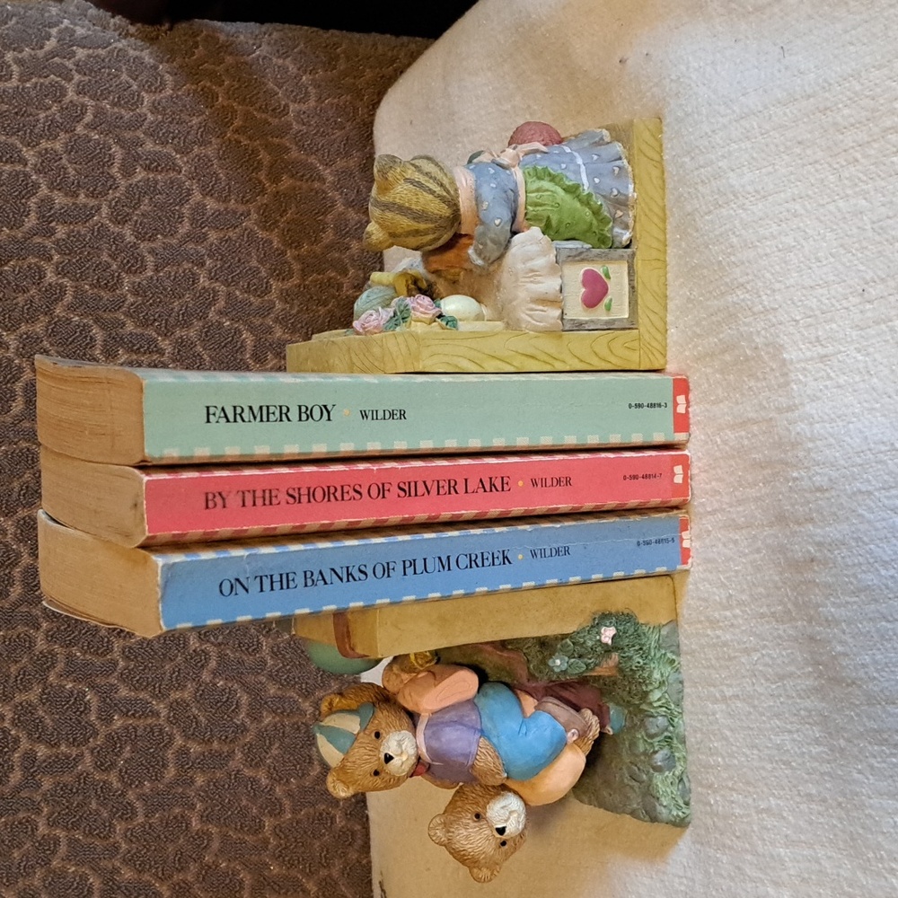 Bookends